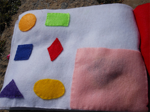 DIY Felt Quiet Books for Children